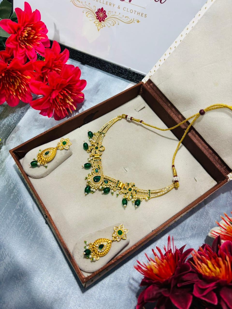 Kundan Har Set