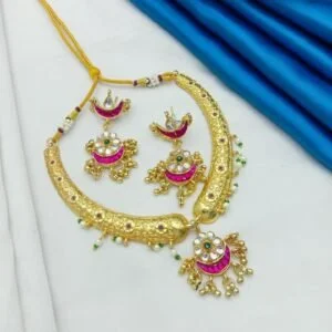 ROYAL RAJPUTI Hasli/Rajputi Jewellery Set